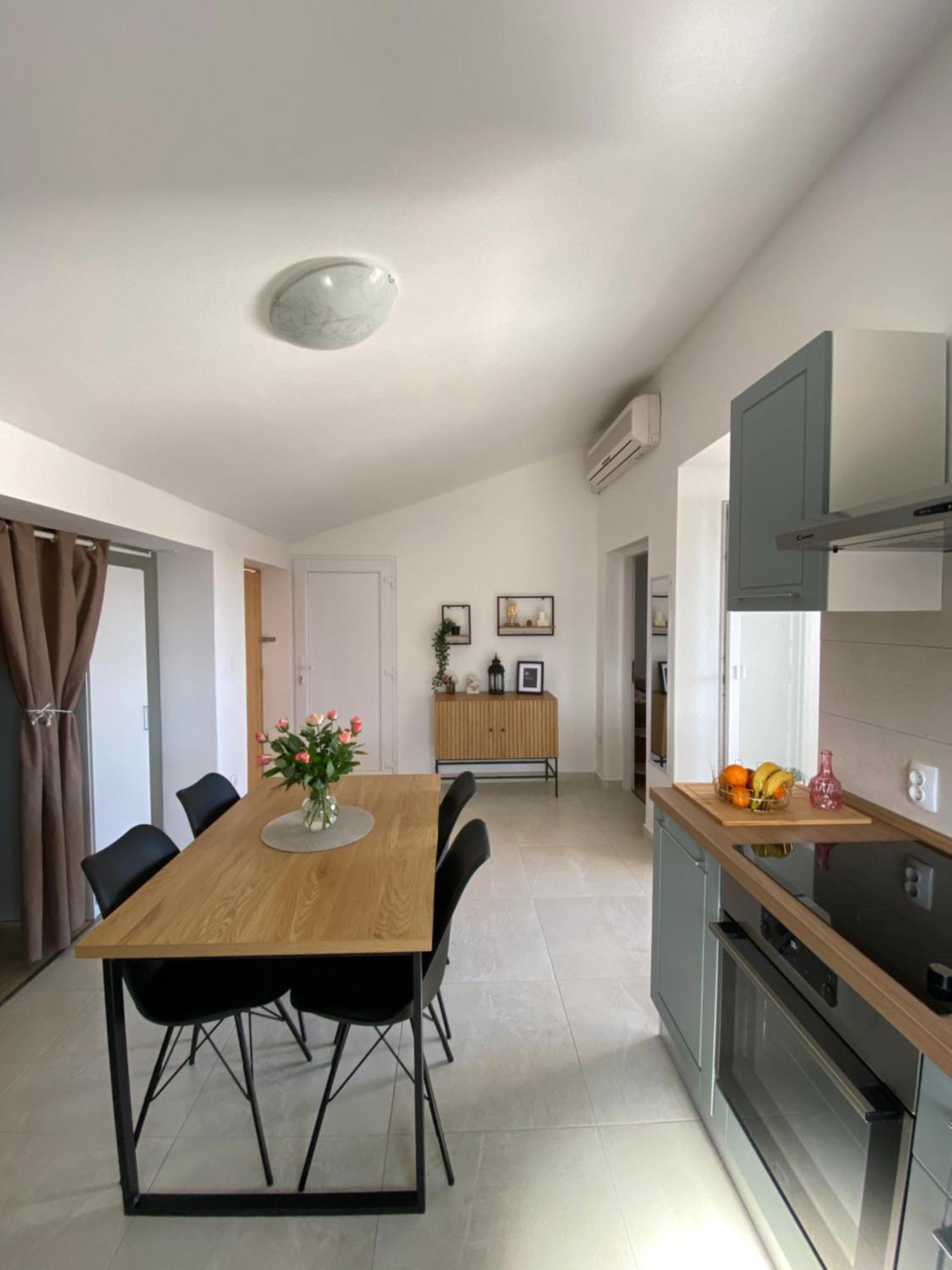 Apartments Jozephine Pula Luaran gambar