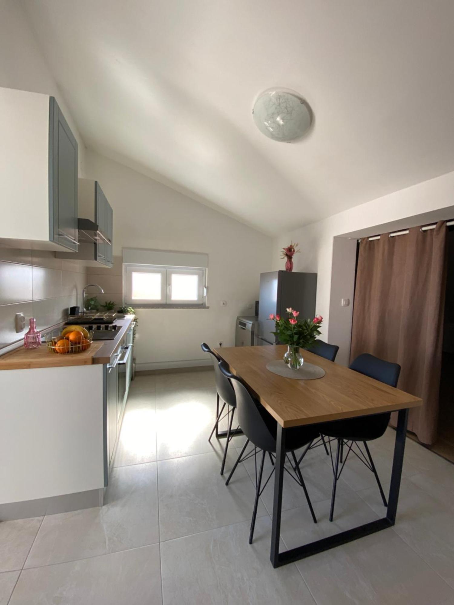 Apartments Jozephine Pula Luaran gambar