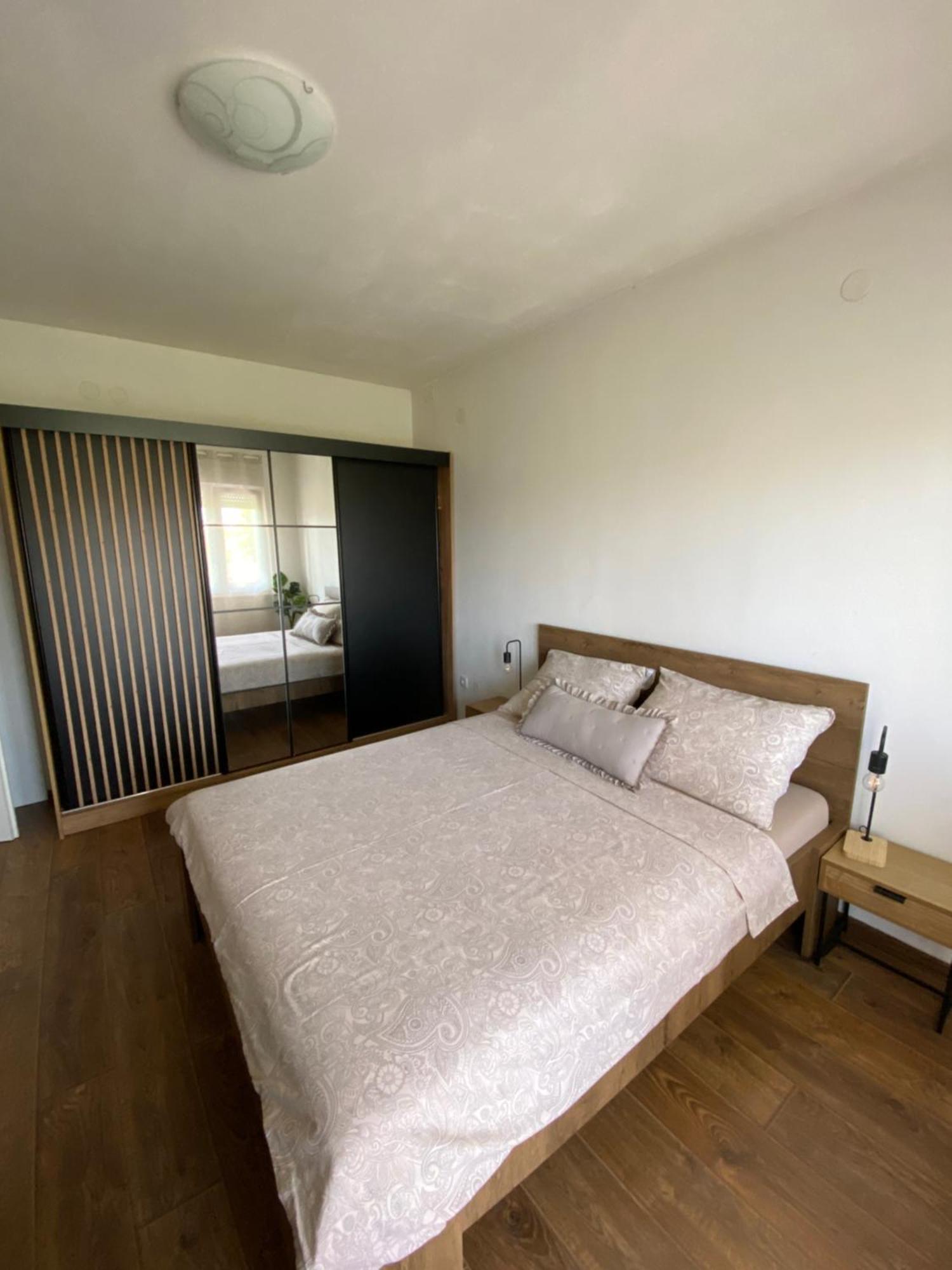 Apartments Jozephine Pula Luaran gambar